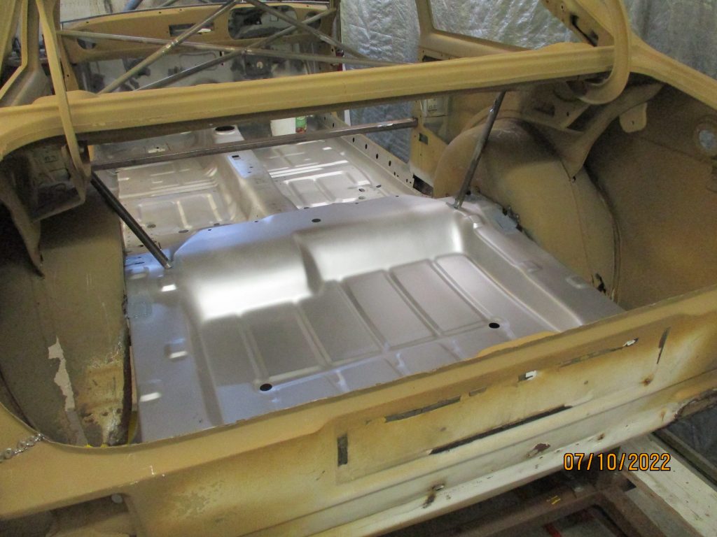 Escort Boot Floor